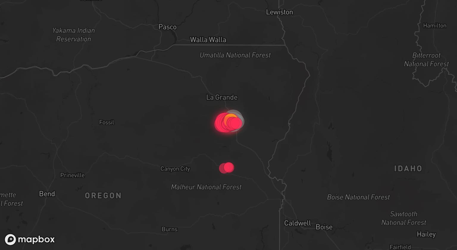 Storm map for 2 areas across Oregon